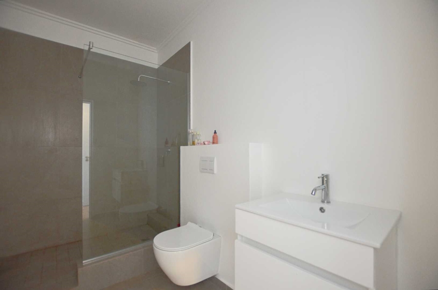 2 Bedroom Property for Sale in Sandown Western Cape